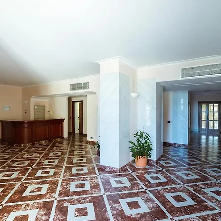 Apartamento Elegant With Pool And Garage - *